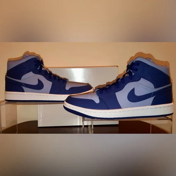 AIR JORDAN 1 MID SE “IRON PURPLE DEEP ROYAL” BRAND NEW WOMEN’S SIZE 8.5 - Picture 1 of 2